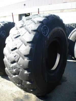 Industrial tire - Size 26.5-25 AL37