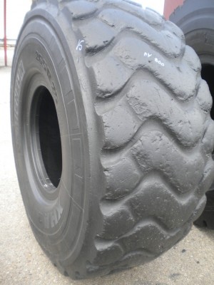 Industrial tire - Size 26.5-25 XHA2