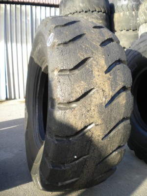 Industrial tire - 20.5-25 XMINE RETREADED Y RECARVED