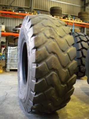 Industrial tire - Size 20.5-25 FMB