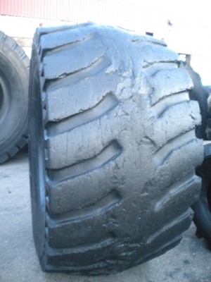 Industrial tire - Size 35/65-33 XTXL