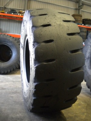 Industrial tire - Size 20.5-25 VSDL