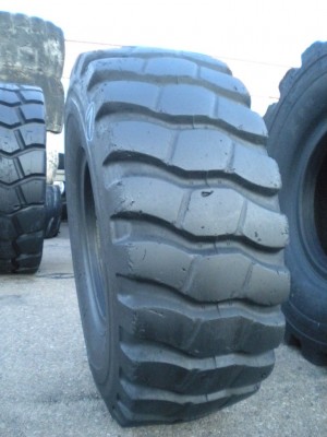 Industrial tire - 20.5-25 VSLT