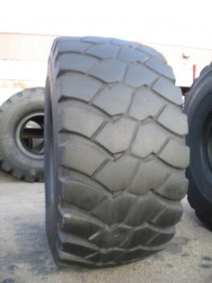 Industrial tire - 29.5-25 VSLTS