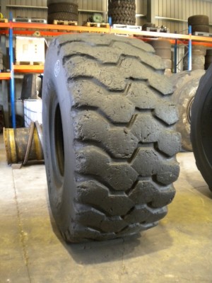 Industrial tire - Size 29.5-25 XTRA