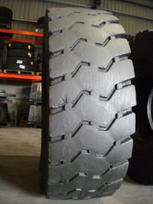 Industrial tire - Size 24.00-35 TB526S
