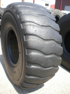 Industrial tire - Size 23.5-25 VLT