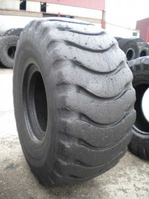 Industrial tire - Size 26.5-25 XRD