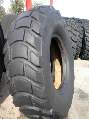 Industrial tire - Size 18.00-33 XHA