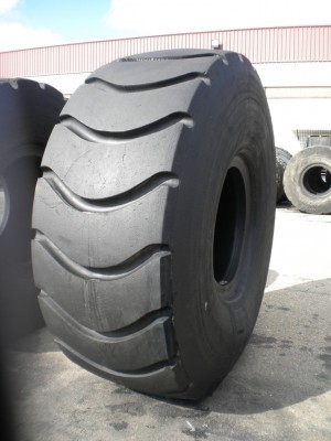 Industrial tire - Size 33.25-29 MLT RETREADED