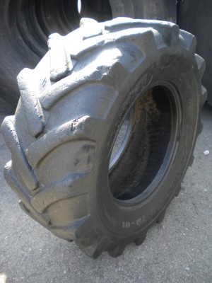Industrial tire - Size 400/70-20 TR01
