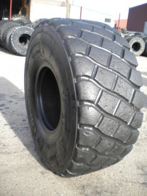 Industrial tire - Size 23.5-25 AE47