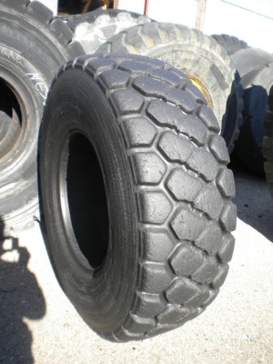 Industrial tire - Size 17.5-25 TB23