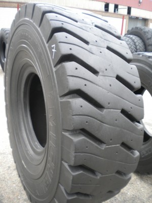 Industrial tire - Size 18.00-25 STABILIT