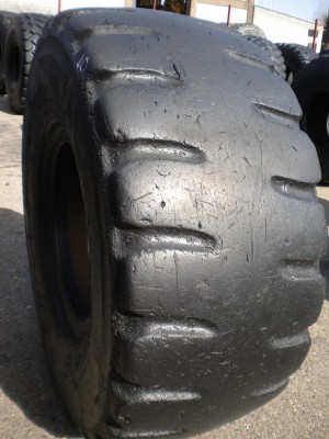 Industrial tire - 23.5-25 RL5K