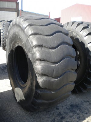 Industrial tire - Size 23.5-25 RL2+
