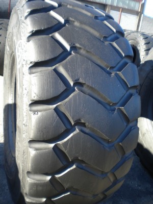 Industrial tire - Size 26.5-25 TB516 RECARVED