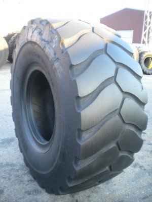 Industrial tire - Size 23.5-25 XLD2
