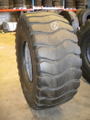 Industrial tire - Size 20.5-25 RL2+
