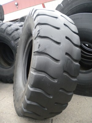 Industrial tire - Size 24.00-35 RL3+