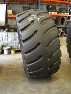 Pneu industriel - Mesure 26.5-25 XTXL RETAILLADE