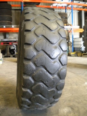 Industrial tire - Size 15.5-25 XHA