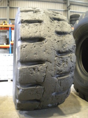 Industrial tire - Size 35/65-33 VSDL