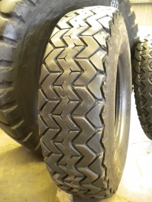 Industrial tire - Size 14.00-24 XVC