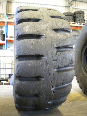 Neumático industrial - Medida 29.5-25 VSDL RETALLADO