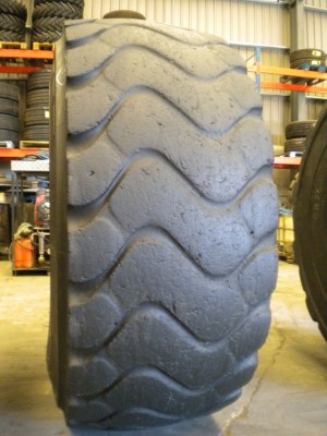 Pneu industriel - Mesure 26.5-25 XHA2