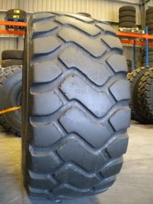 Pneu industriel - Mesure 26.5-25 XHA2 RECHAPES
