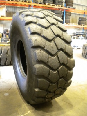 Industrial tire - Size 23.5-25 XADN+