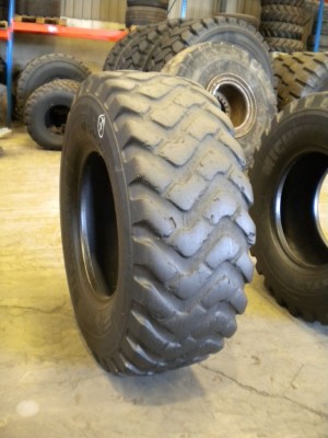 Pneu industriel - Mesure 17.5-25 XTLA