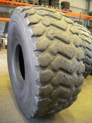 Industrial tire - Size 29.5-25 MS301