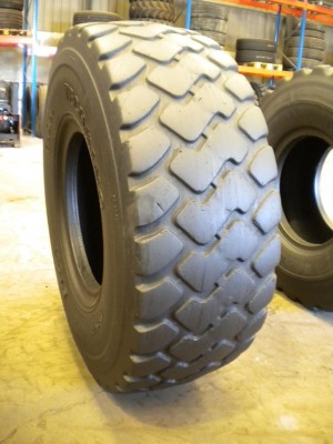 Industrial tire - Size 20.5-25 ET5A