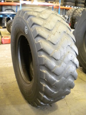 Industrial tire - Size 17.5-25 XTLA
