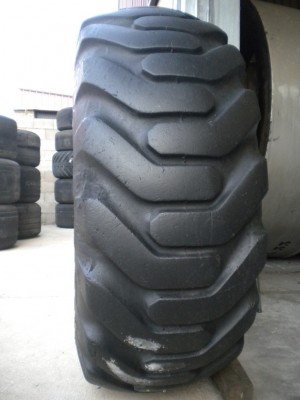 Industrial tire - Size 17.5-25 SGLD