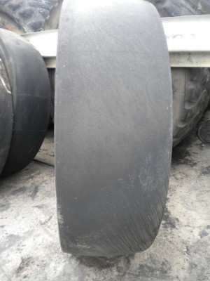 Industrial tire - 14.00-24 LISO